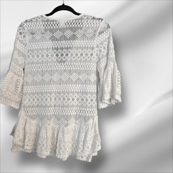Venus Lace Top Blouse Shirt M Ruffle Hem V-neck Flate Sleeves Feminine Romantic - Picture 4 of 9